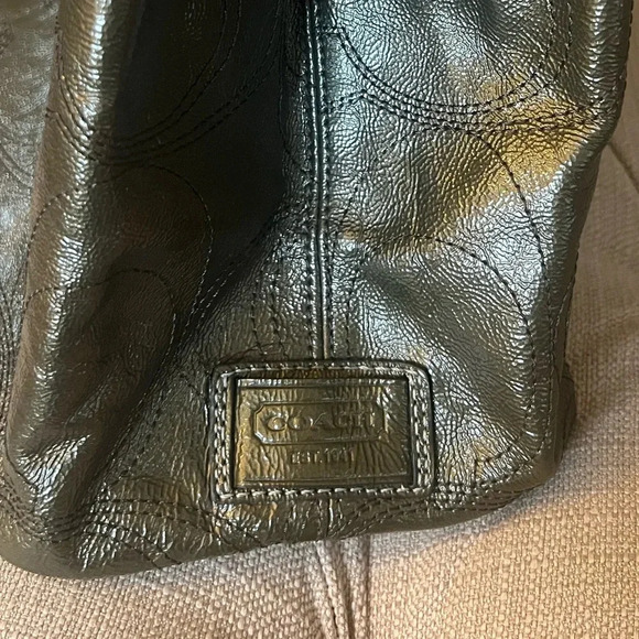 COACH NEW Carryall Signature Patent Kisslock Purse Bag Shoulder Handbag - Picture 6 of 10